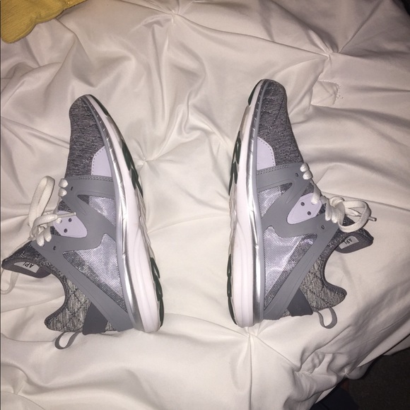 APL gray quilted ascend - Picture 3 of 5